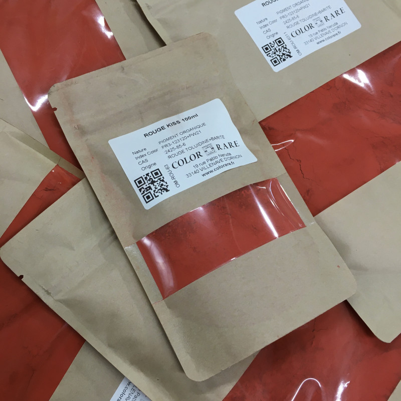 ROUGE KISS